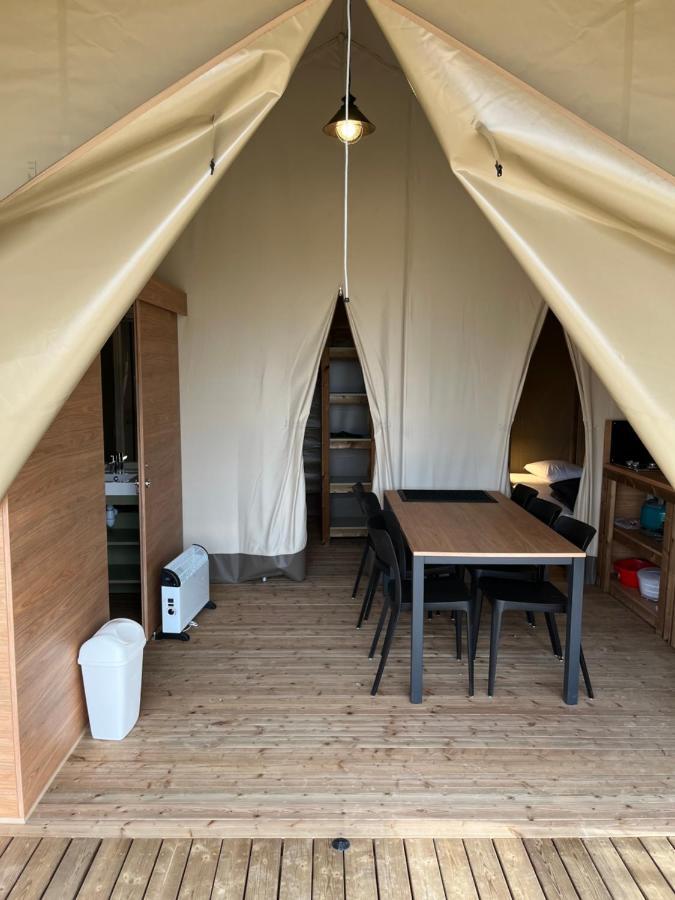 Ucpa Eco Lodge Sene Ngoại thất bức ảnh