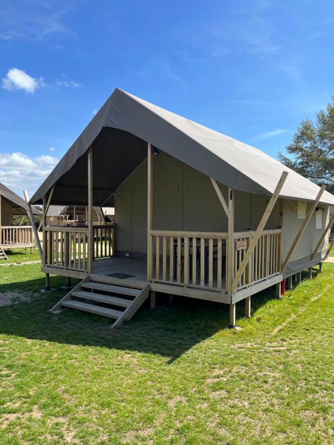 Ucpa Eco Lodge Sene Ngoại thất bức ảnh
